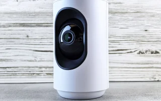 CCTV di dalam bioskop untuk keamanan dan pengawasan