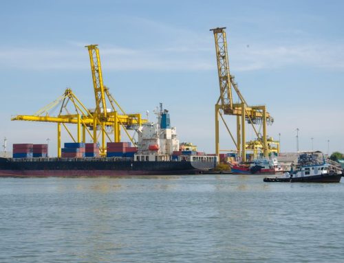 Sistem Pengawasan Terminal Petikemas Berbasis AI Presisi
