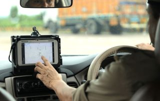 Body camera dengan GPS dan live streaming