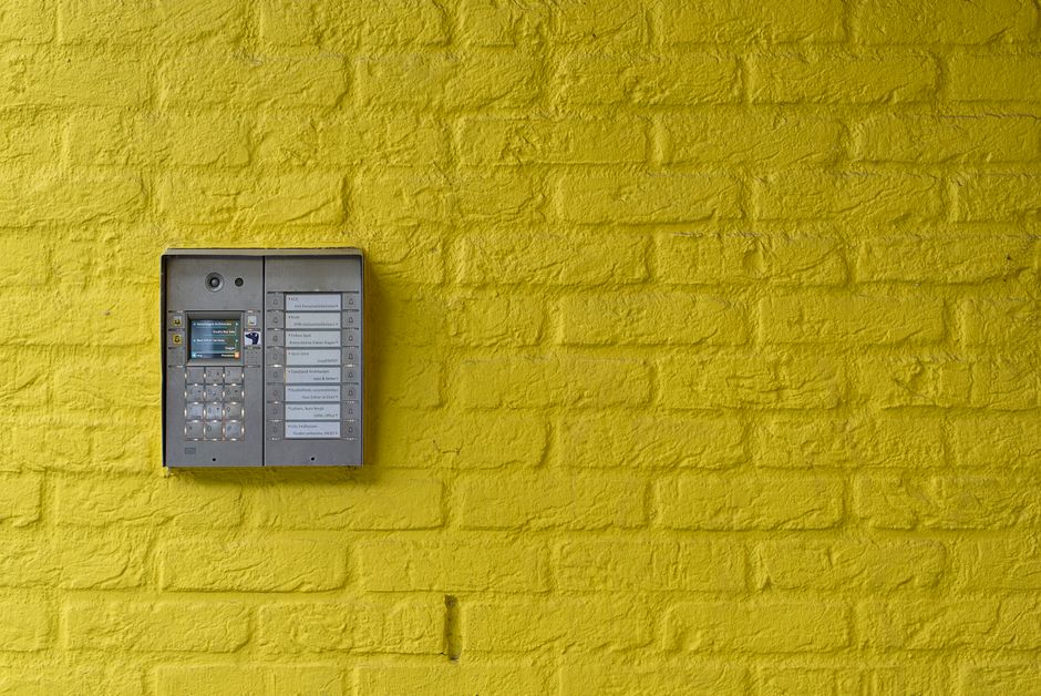 Face Recognition untuk Akses Kontrol