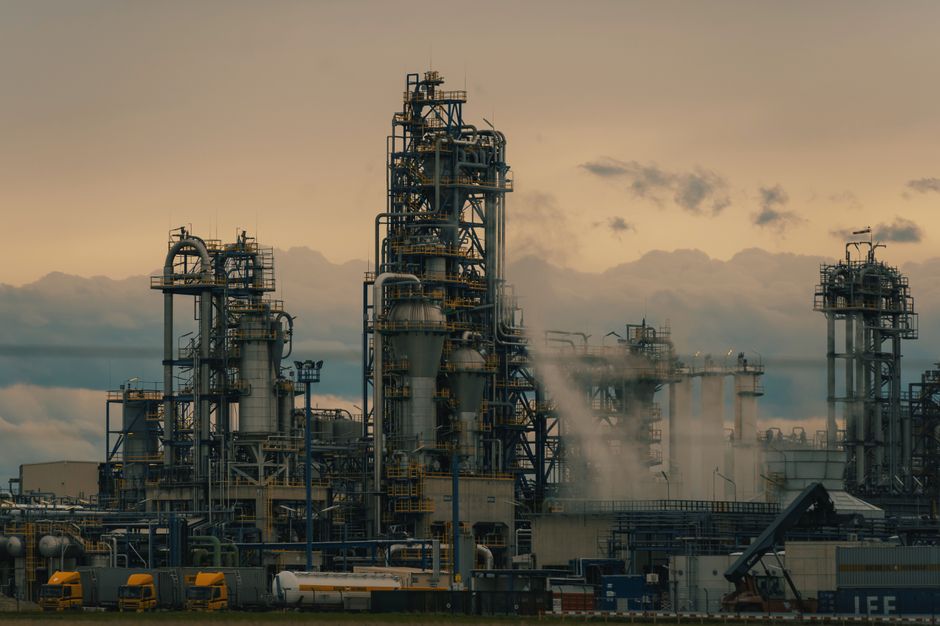 Thermal CCTV Refinery